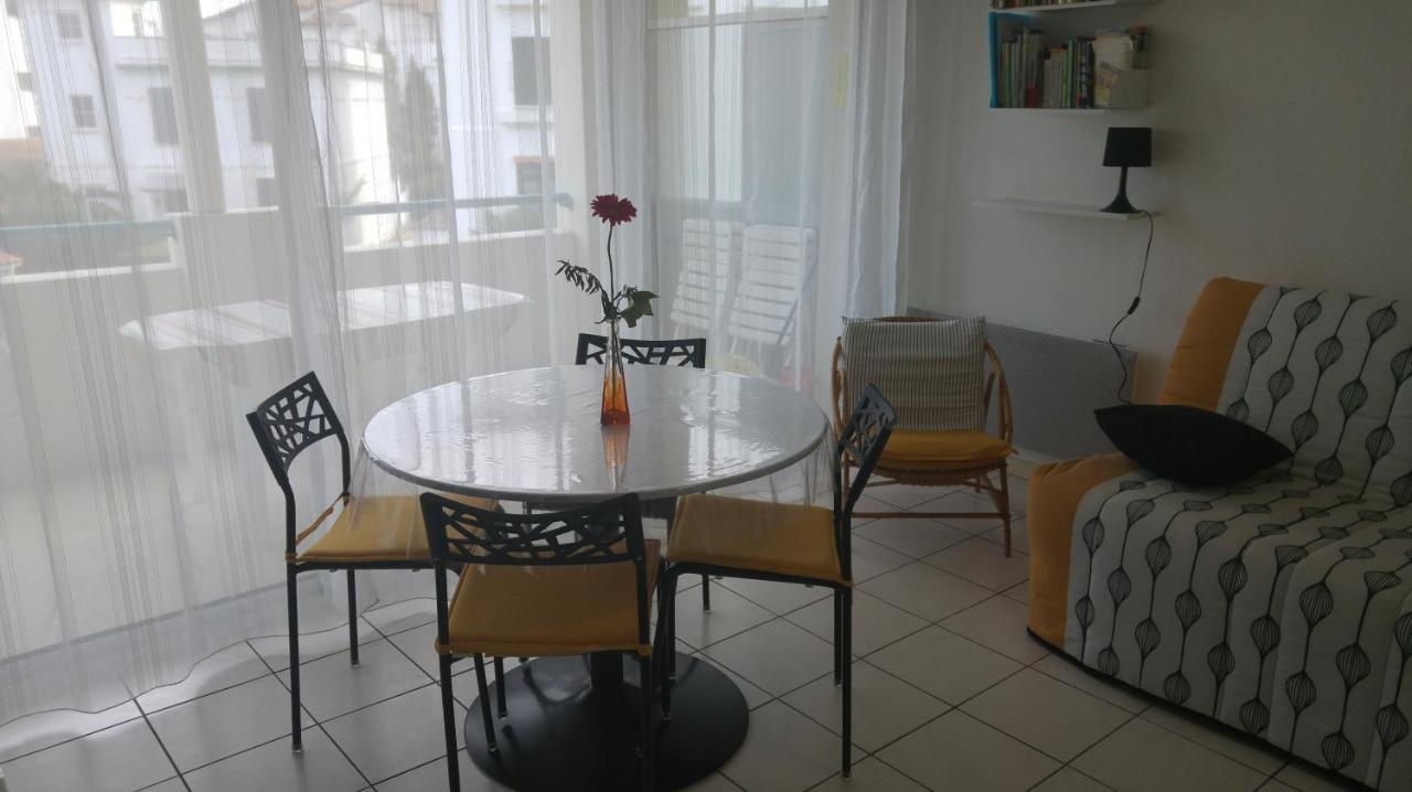 Studio Ideal Couple 2 Enfants, Bien Situe, Calme Ciboure Exterior photo